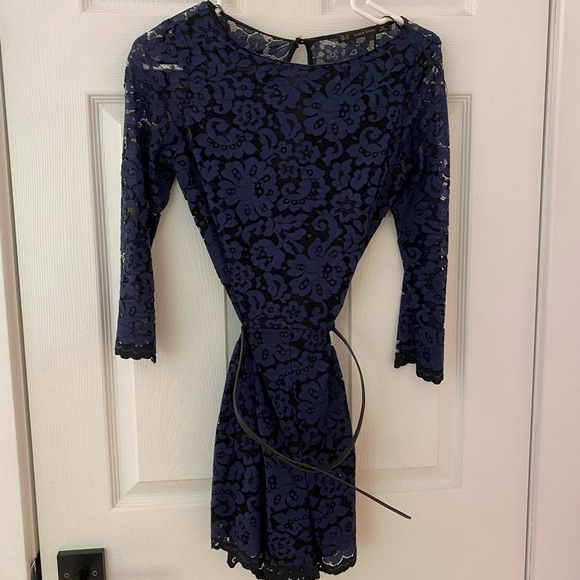 Zara - Navy Blue Lace Romper - XS - Picture 2 of 6